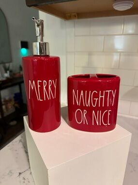 Rae Dunn Red Merry & Naughty or Nice Ceramic Bath Set